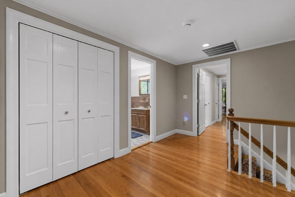 Single Family Residence at 22 Tanglewood Road, Wellesley MA 02481, photo 16 of 30