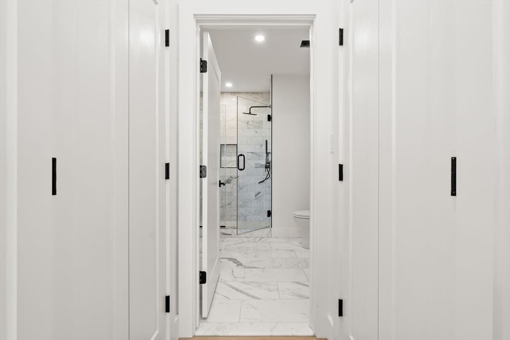 Condominium at 47 Condor PH, Boston MA 02128, Boston, photo 13 of 17