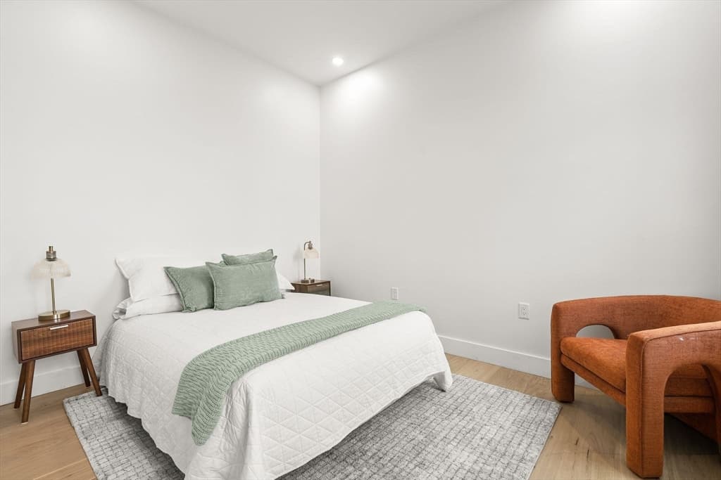 Condominium at 47 Condor PH, Boston MA 02128, Boston, photo 16 of 17