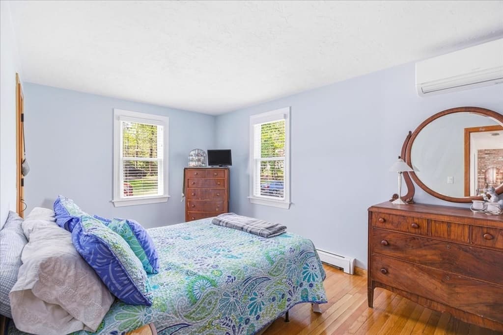 Single Family Residence at 9 Woodridge Rd, Sandwich MA 02537, photo 19 of 42