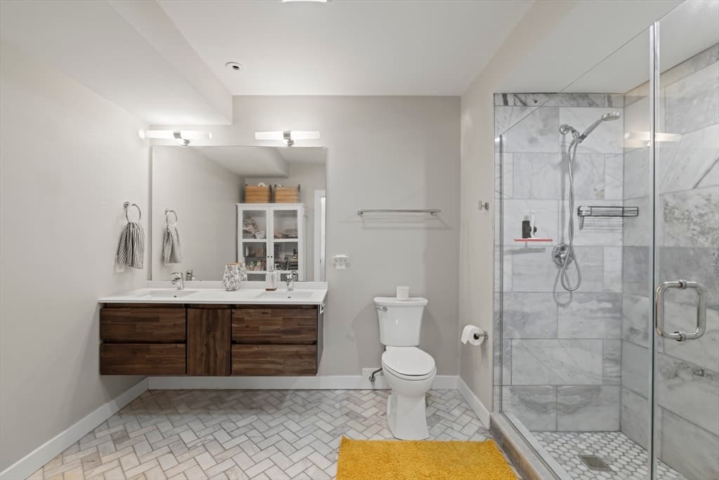Condominium at 10 Everett # 204, Boston MA 02128, Boston, photo 12 of 22