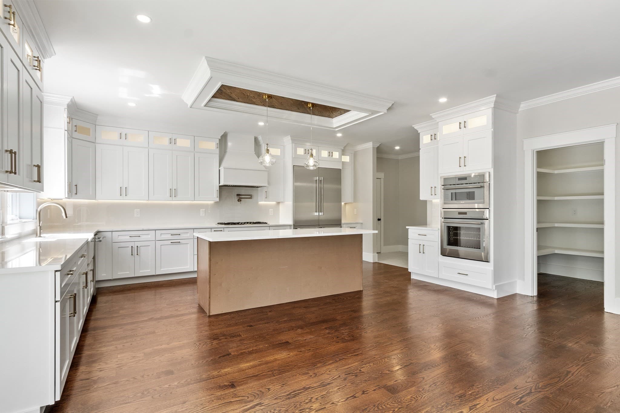 Single Family Residence at 86 High St, Shrewsbury MA 01545, Shrewsbury, photo 3 of 42