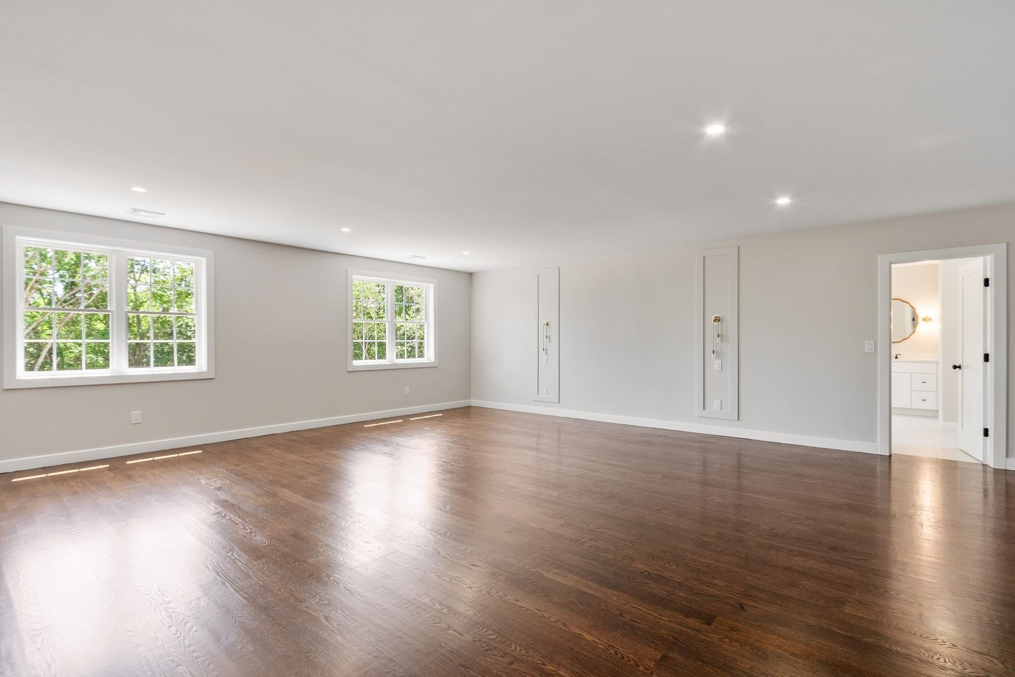 Single Family Residence at 86 High St, Shrewsbury MA 01545, Shrewsbury, photo 5 of 42