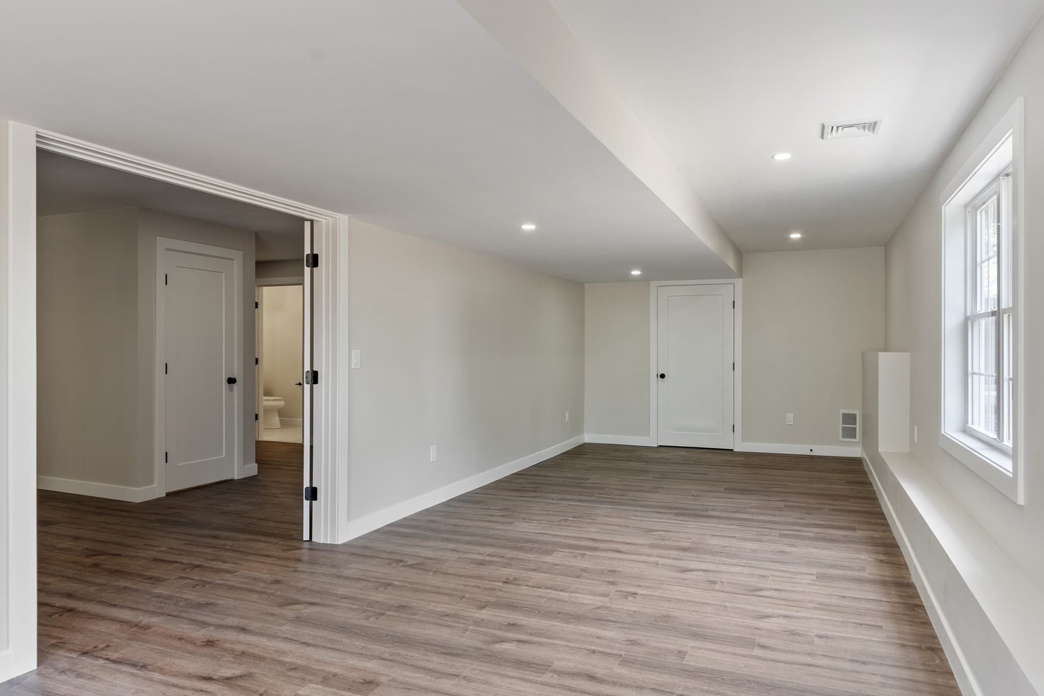 Single Family Residence at 86 High St, Shrewsbury MA 01545, Shrewsbury, photo 38 of 42