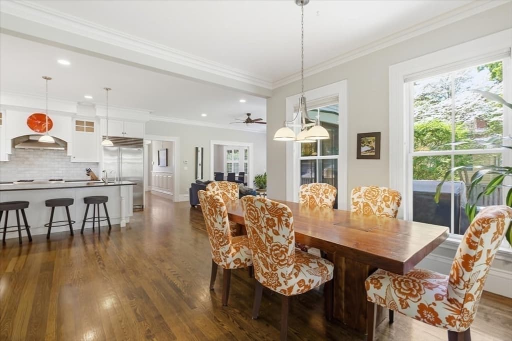 Single Family Residence at 7 Locust Ave, Lexington MA 02421, Lexington, photo 9 of 42