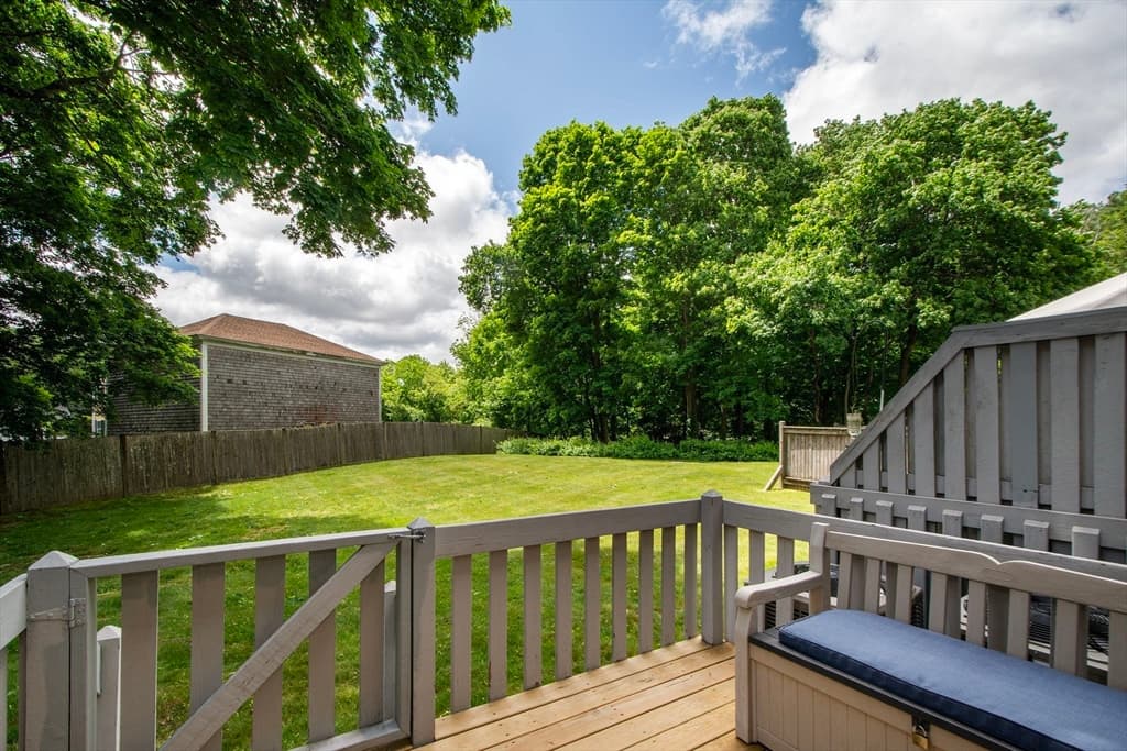 Condominium at 20 Cleverly St # A4, Abington MA 02351, Abington, photo 2 of 16