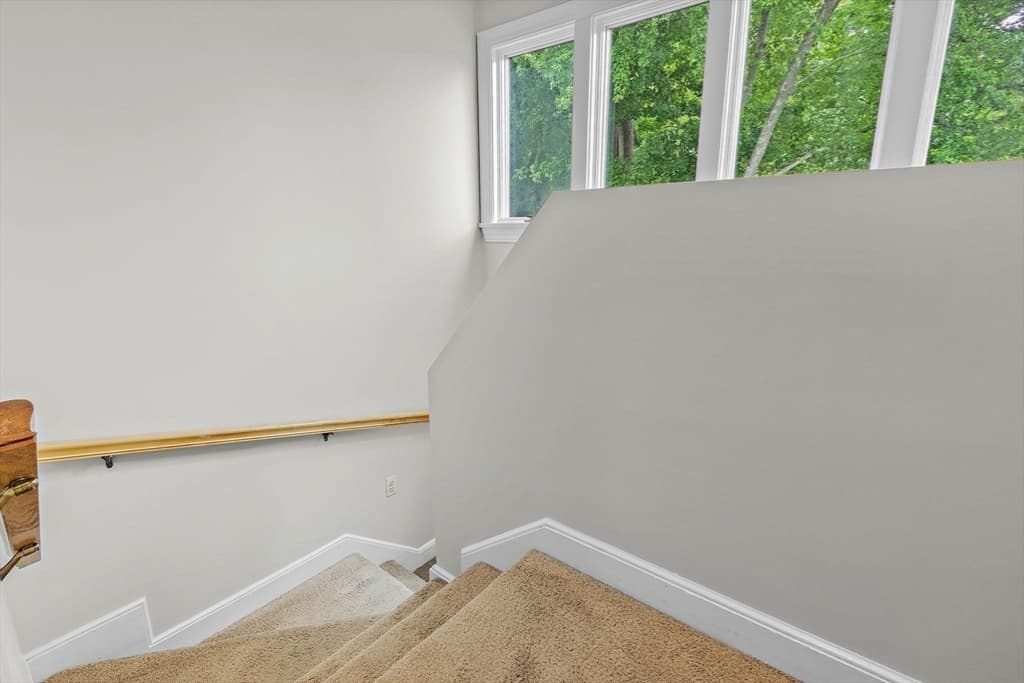 145 Meadowbrook Rd, Needham MA 02492 photo 17