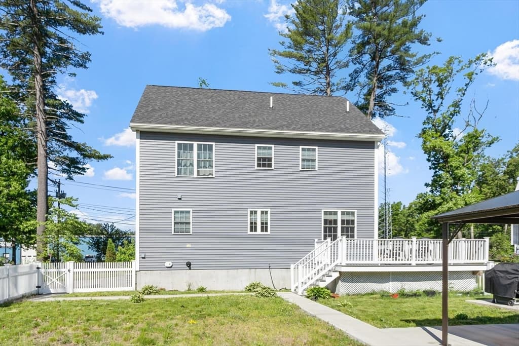 1016 Whipple Rd, Tewksbury MA 01876 photo 5