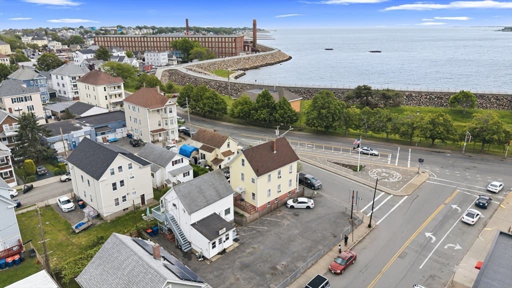 22 County St, New Bedford MA 02744 photo 3