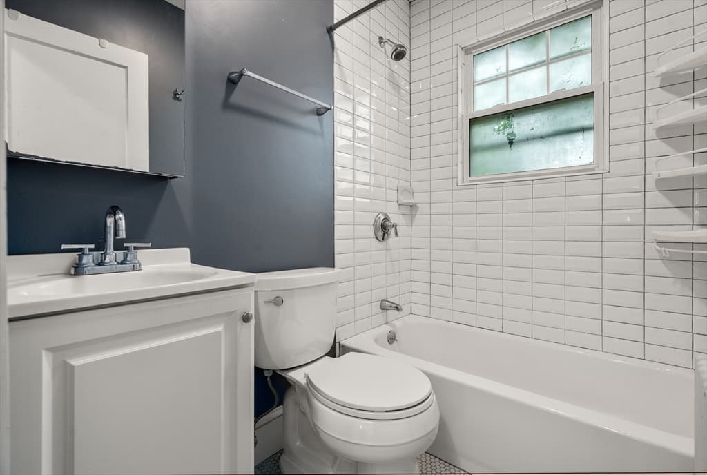 Multi Family at 5-7 Fenno Street, Cambridge MA 02138, Cambridge, photo 5 of 24