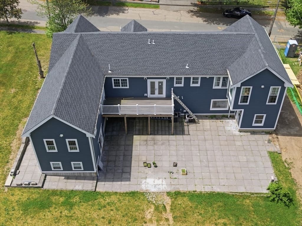 52 Ridgewood Rd, Milton MA 02186 photo 2