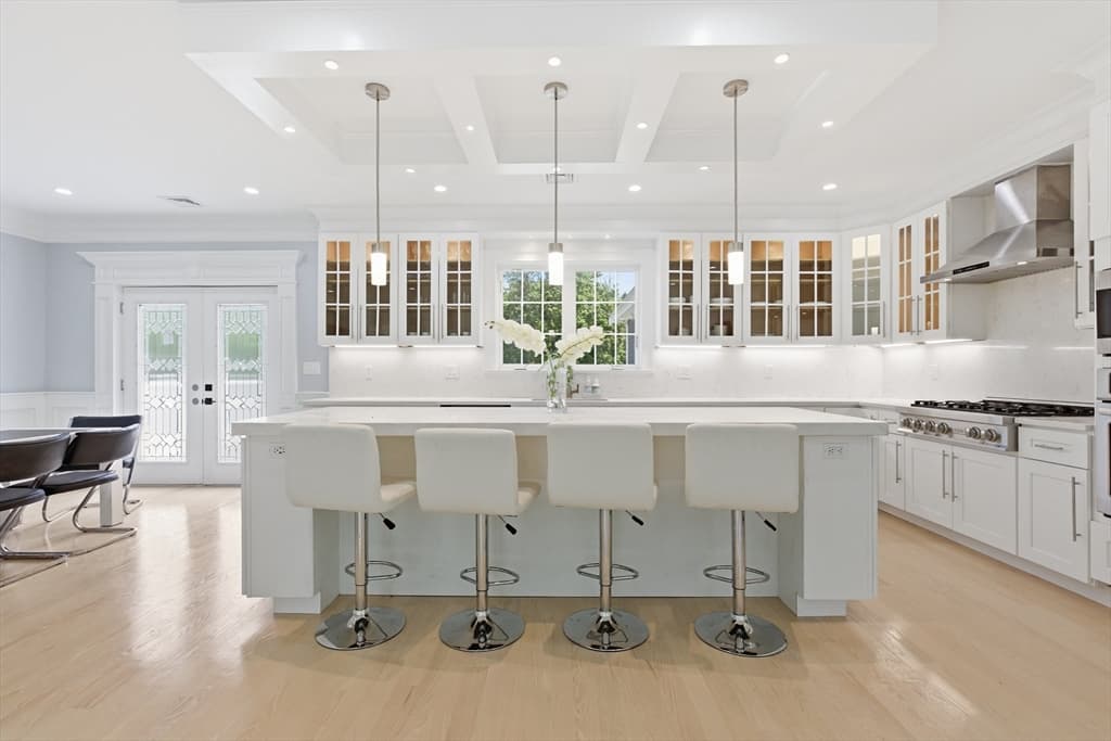 52 Ridgewood Rd, Milton MA 02186 photo 8