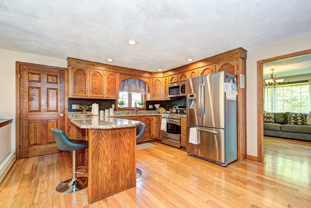 Single Family Residence at 11 Balmoral Drive, Methuen MA 01844, Methuen, photo 4 of 41