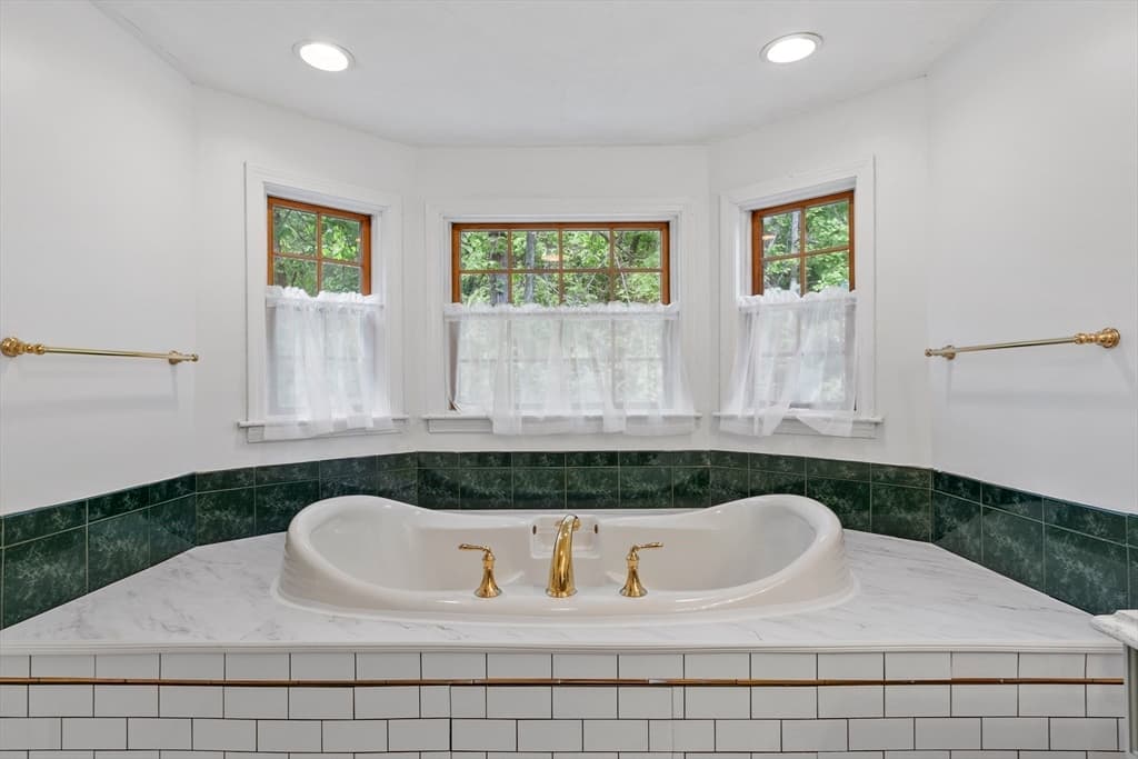 116 Island Rd, Lunenburg MA 01462 photo 23