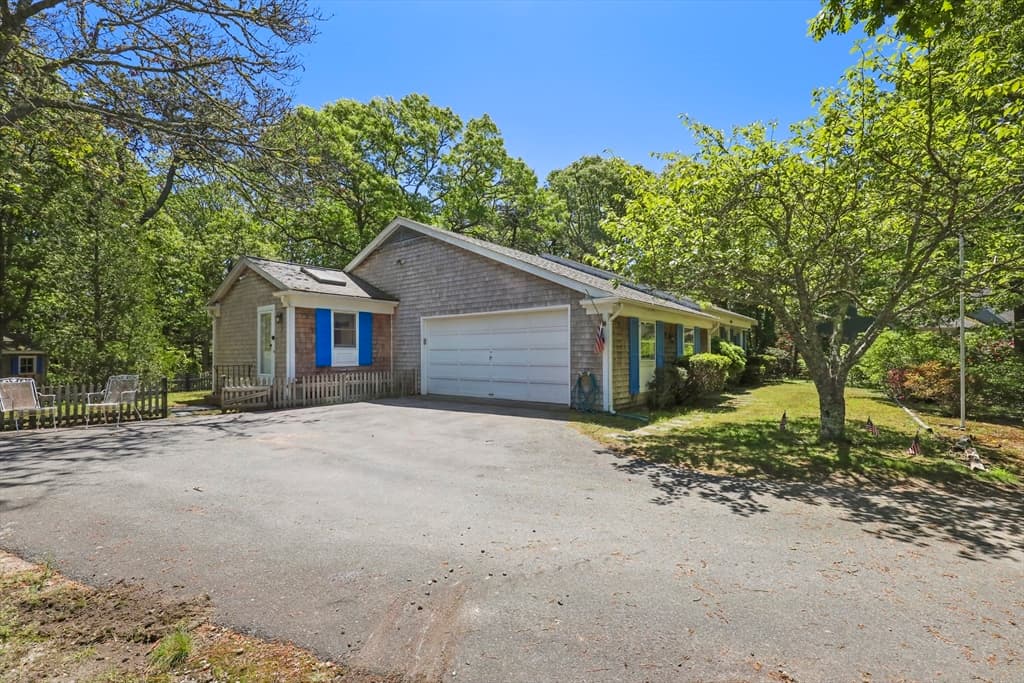 Single Family Residence at 304 Round Cove Road, Chatham MA 02633, Chatham, photo 24 of 30