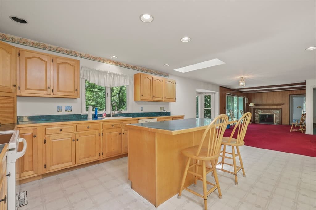Single Family Residence at 304 Round Cove Road, Chatham MA 02633, Chatham, photo 14 of 30