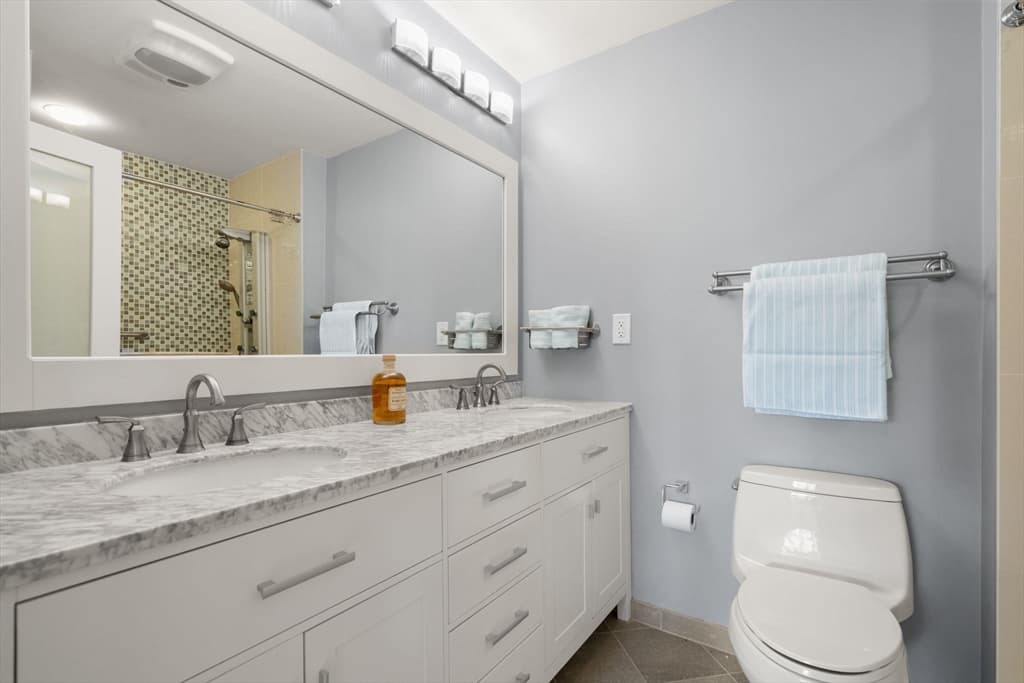 210 Nahanton St # 219, Newton MA 02459 photo 15