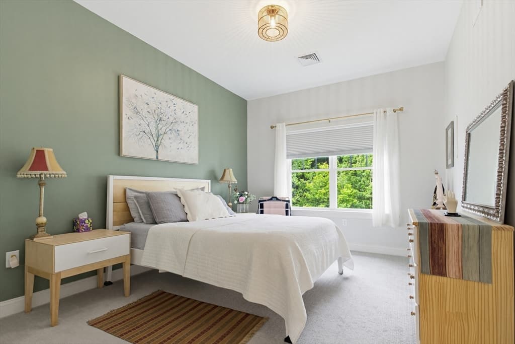Condominium at 3307 Briarwood Vlg # 3307, Clinton MA 01510, photo 15 of 33