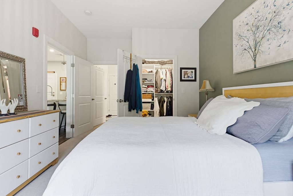 Condominium at 3307 Briarwood Vlg # 3307, Clinton MA 01510, photo 19 of 33