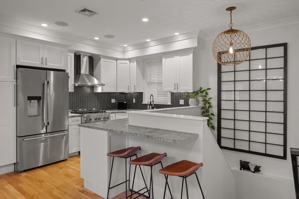 8 Manley St # 1, Boston MA 02122