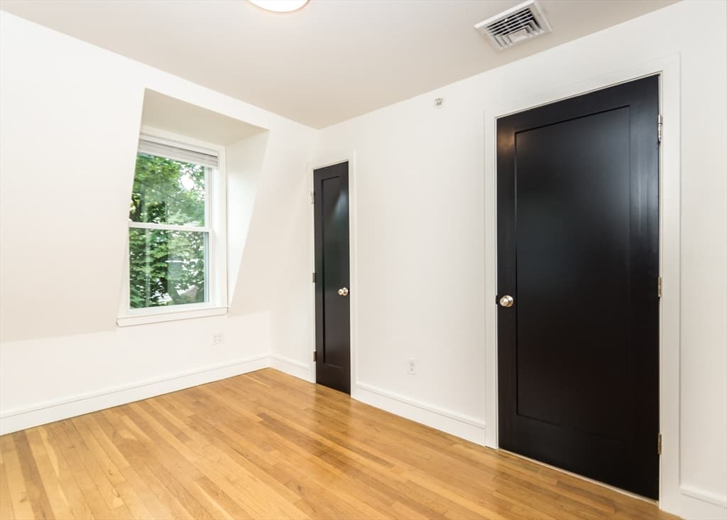 92 Brown Street # 5, Waltham MA 02453 photo 16