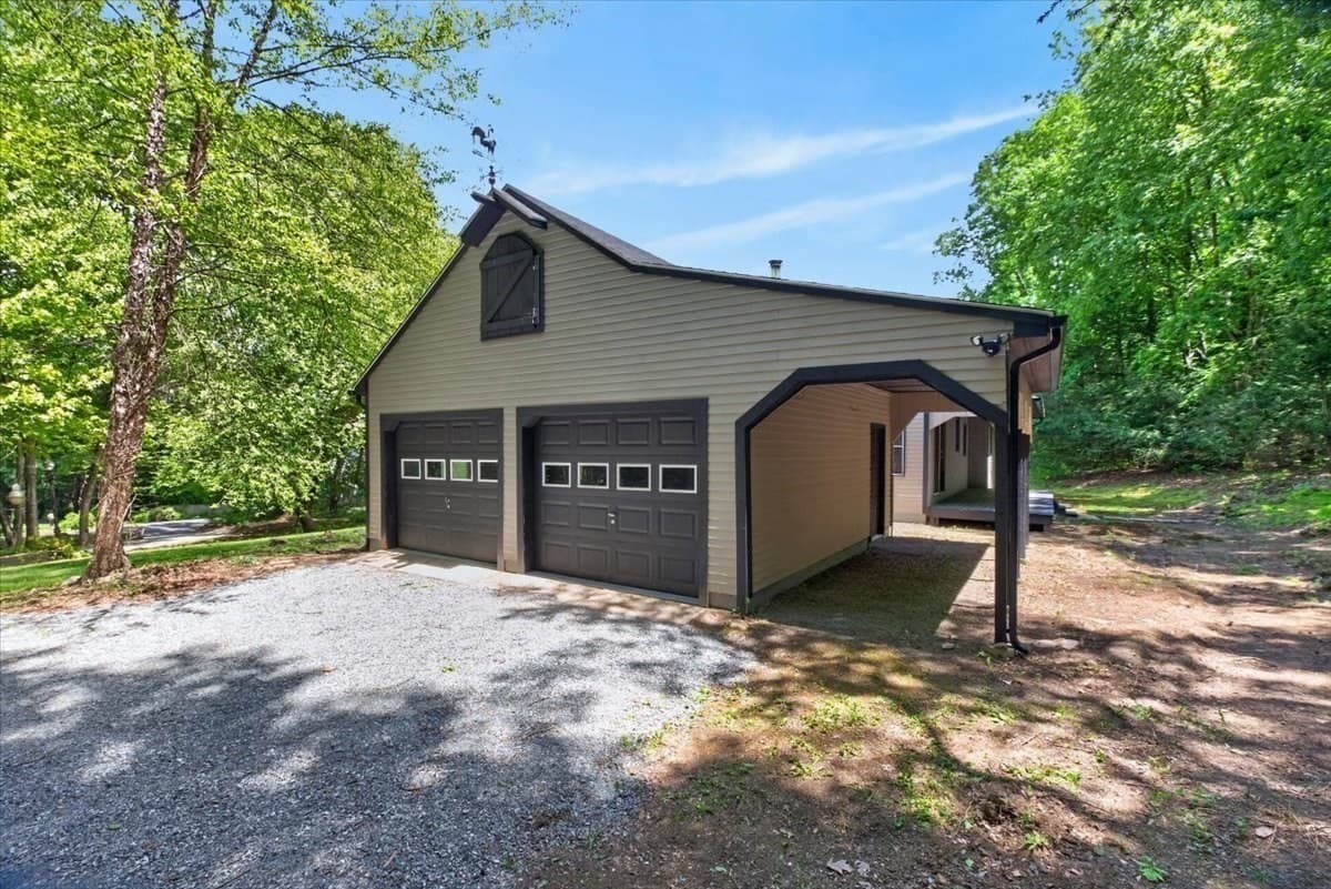 Single Family Residence at 67 Chmura Rd, Hadley MA 01035, Hadley, photo 5 of 42