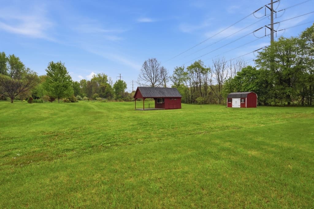 482 Holyoke St, Ludlow MA 01056 photo 40