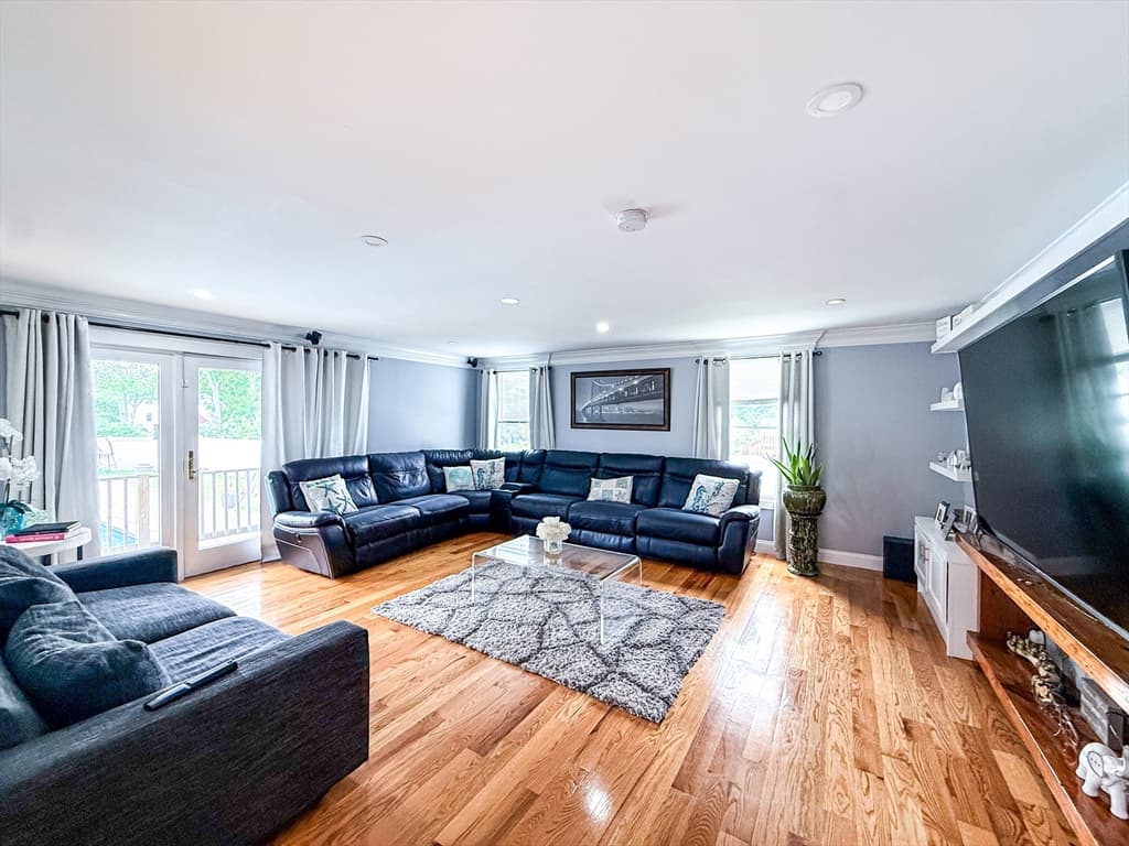 31 Jefferson Rd, Northborough MA 01532 photo 9