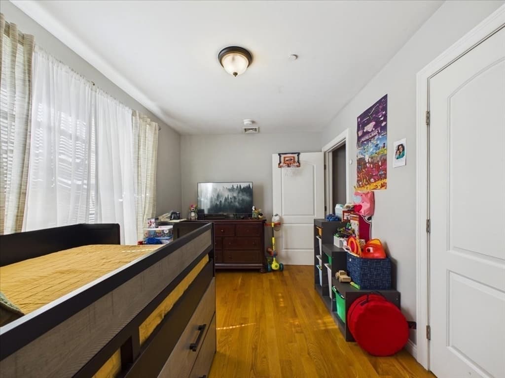 153 Sumner St # 1, Quincy MA 02169 photo 15