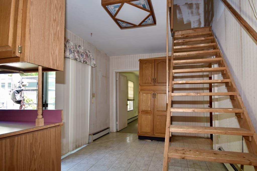 19 South Kingman Street, Lakeville MA 02347 photo 9