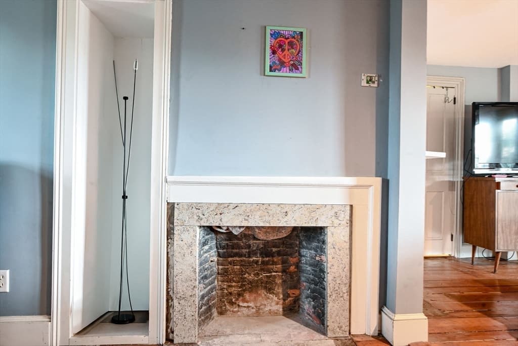 Single Family Residence at 16 Middle St, Fairhaven MA 02719, photo 22 of 34