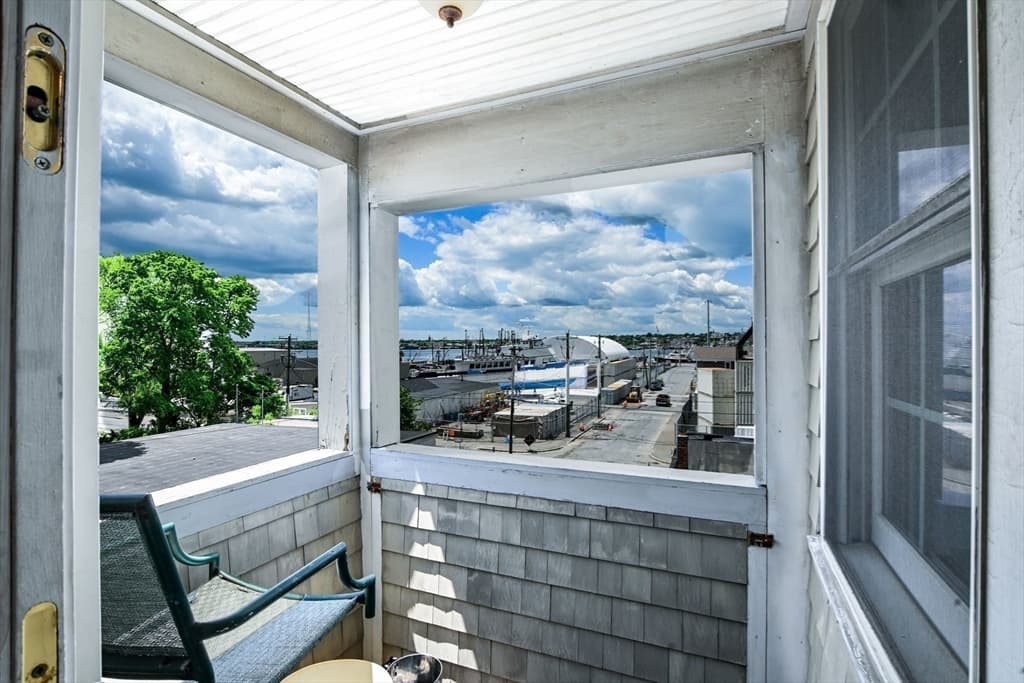 Single Family Residence at 16 Middle St, Fairhaven MA 02719, photo 18 of 34