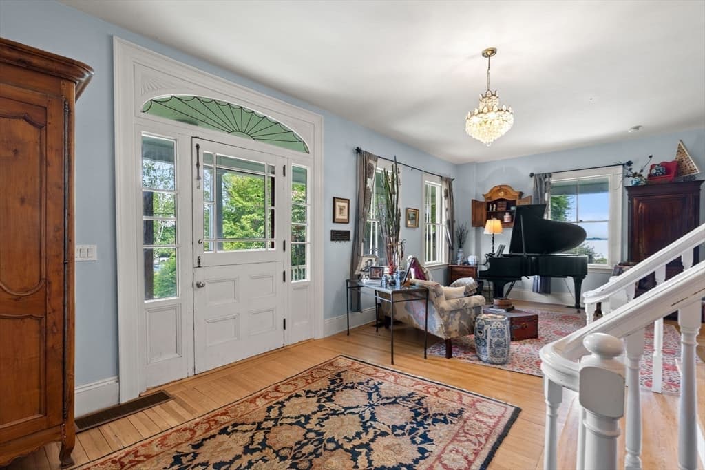 29 Galloupes Point Road, Swampscott MA 01907 photo 6