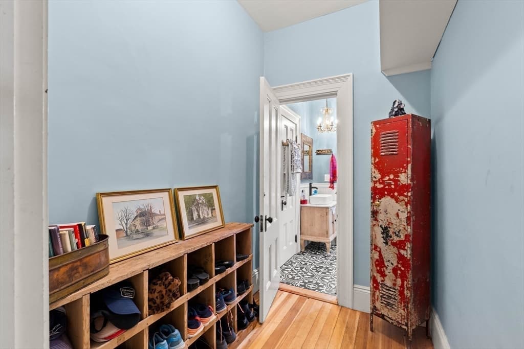 29 Galloupes Point Road, Swampscott MA 01907 photo 17