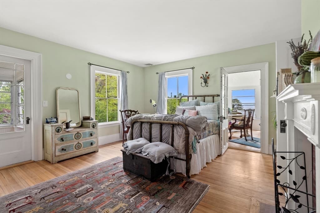 29 Galloupes Point Road, Swampscott MA 01907 photo 32