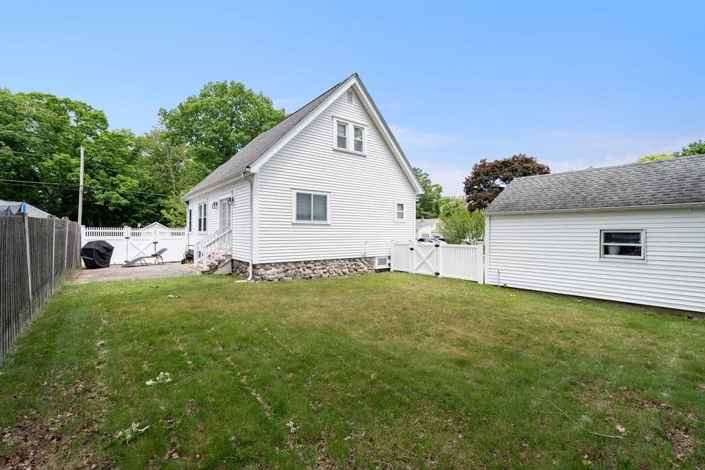 Single Family Residence at 17 Juliette St, Andover MA 01810, Andover, photo 23 of 29