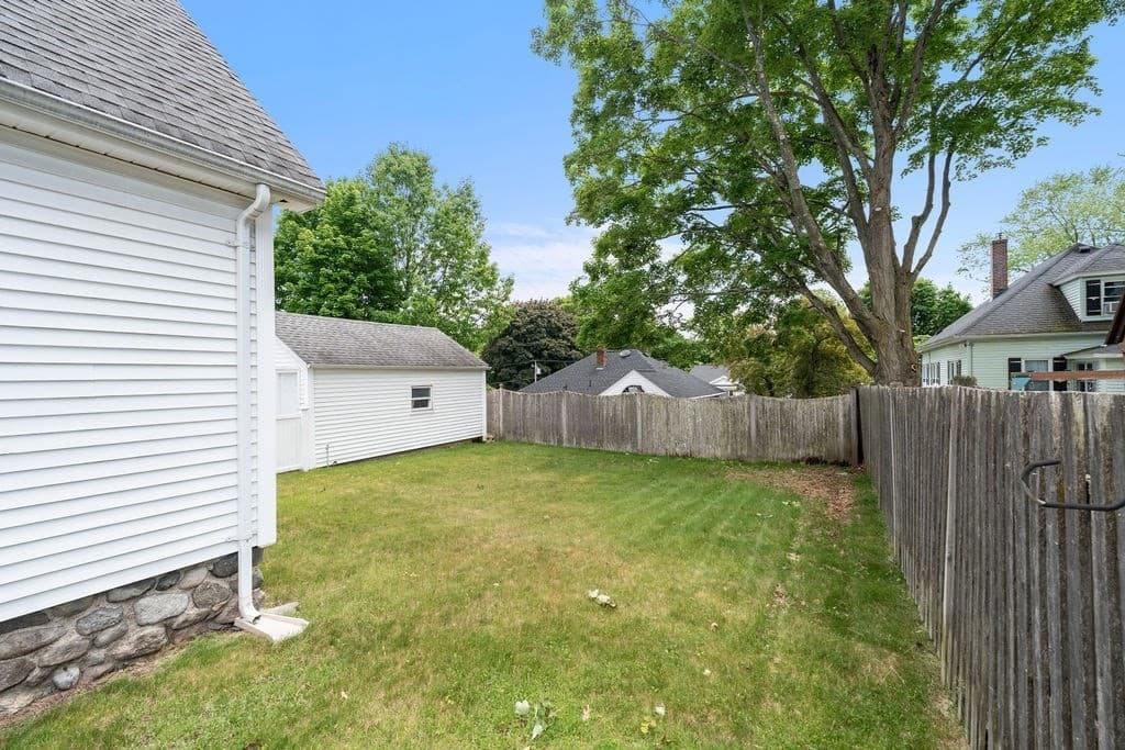 Single Family Residence at 17 Juliette St, Andover MA 01810, Andover, photo 24 of 29