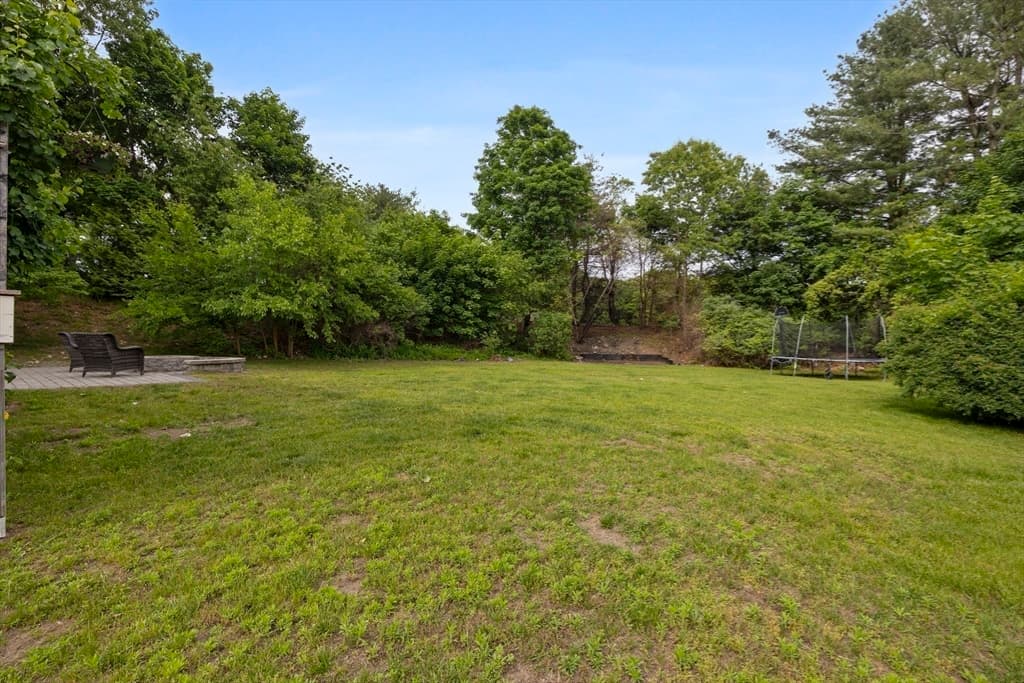 Single Family Residence at 34 Washington Ave, Burlington MA 01803, Burlington, photo 20 of 27