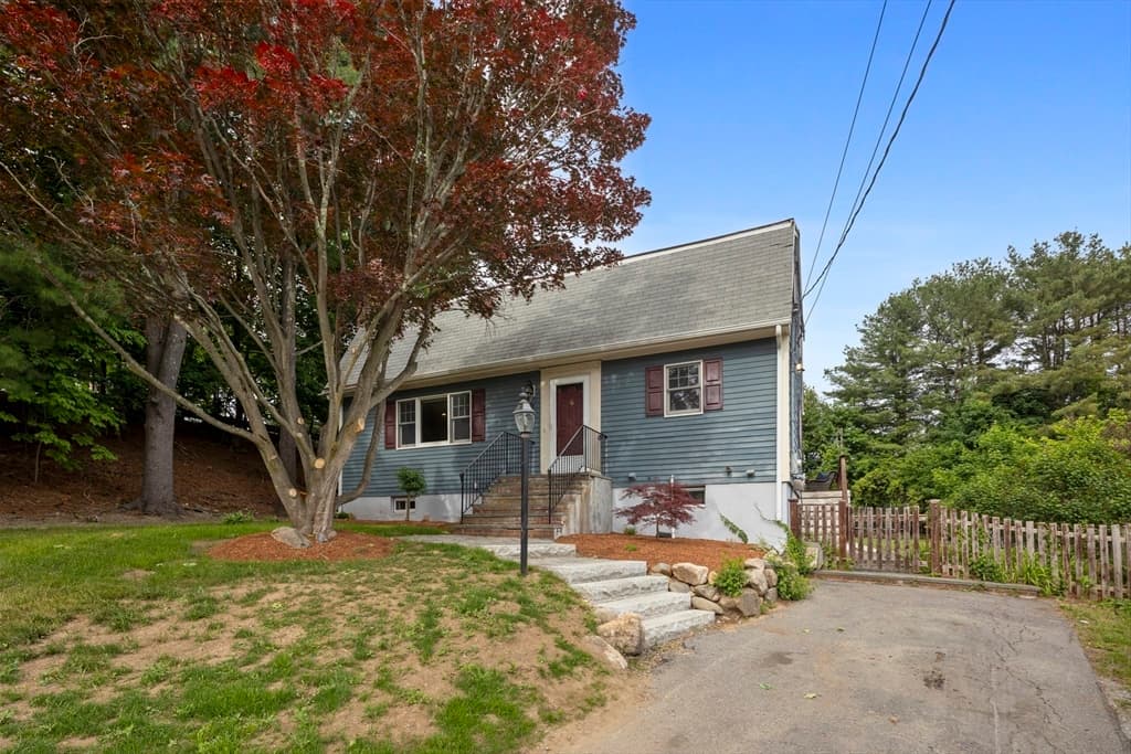Single Family Residence at 34 Washington Ave, Burlington MA 01803, Burlington, photo 24 of 27