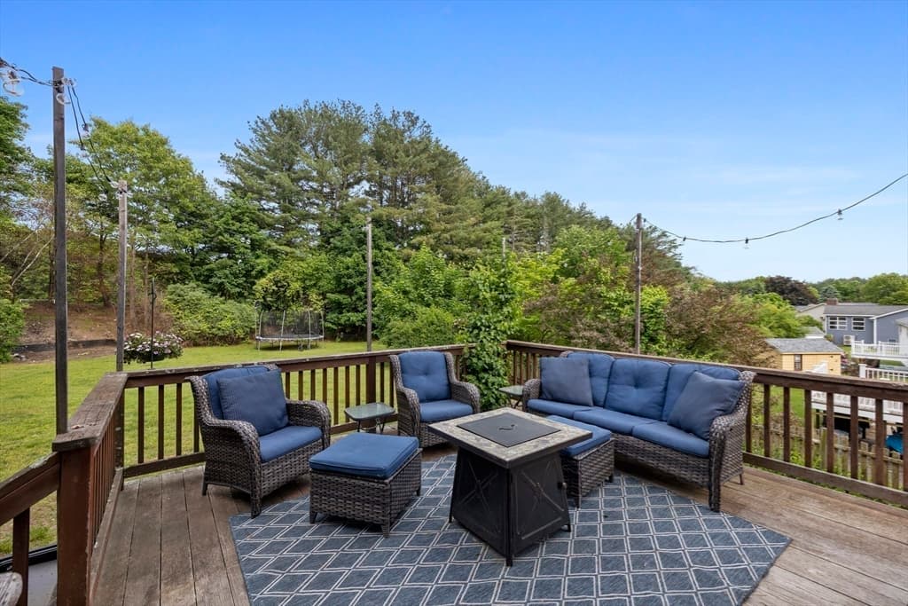 Single Family Residence at 34 Washington Ave, Burlington MA 01803, Burlington, photo 18 of 27