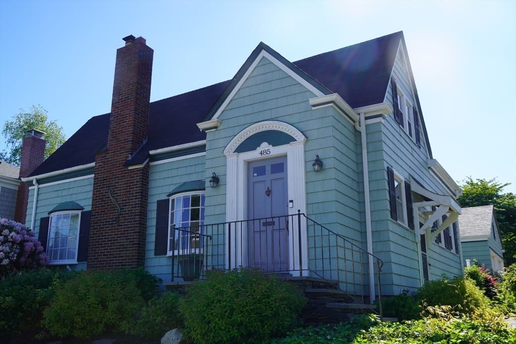 485 Rock Street, Fall River MA 02720