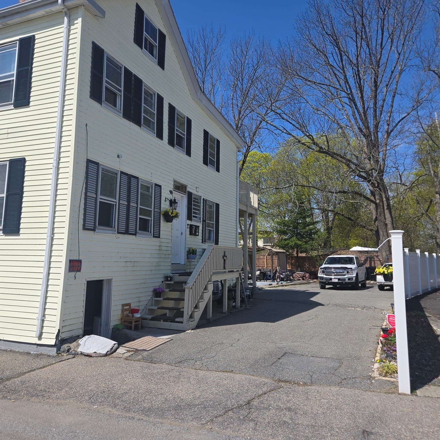 2 Family - 2 Units Up/Down at 90 School St, Taunton MA 02780, Taunton, photo 5 of 32