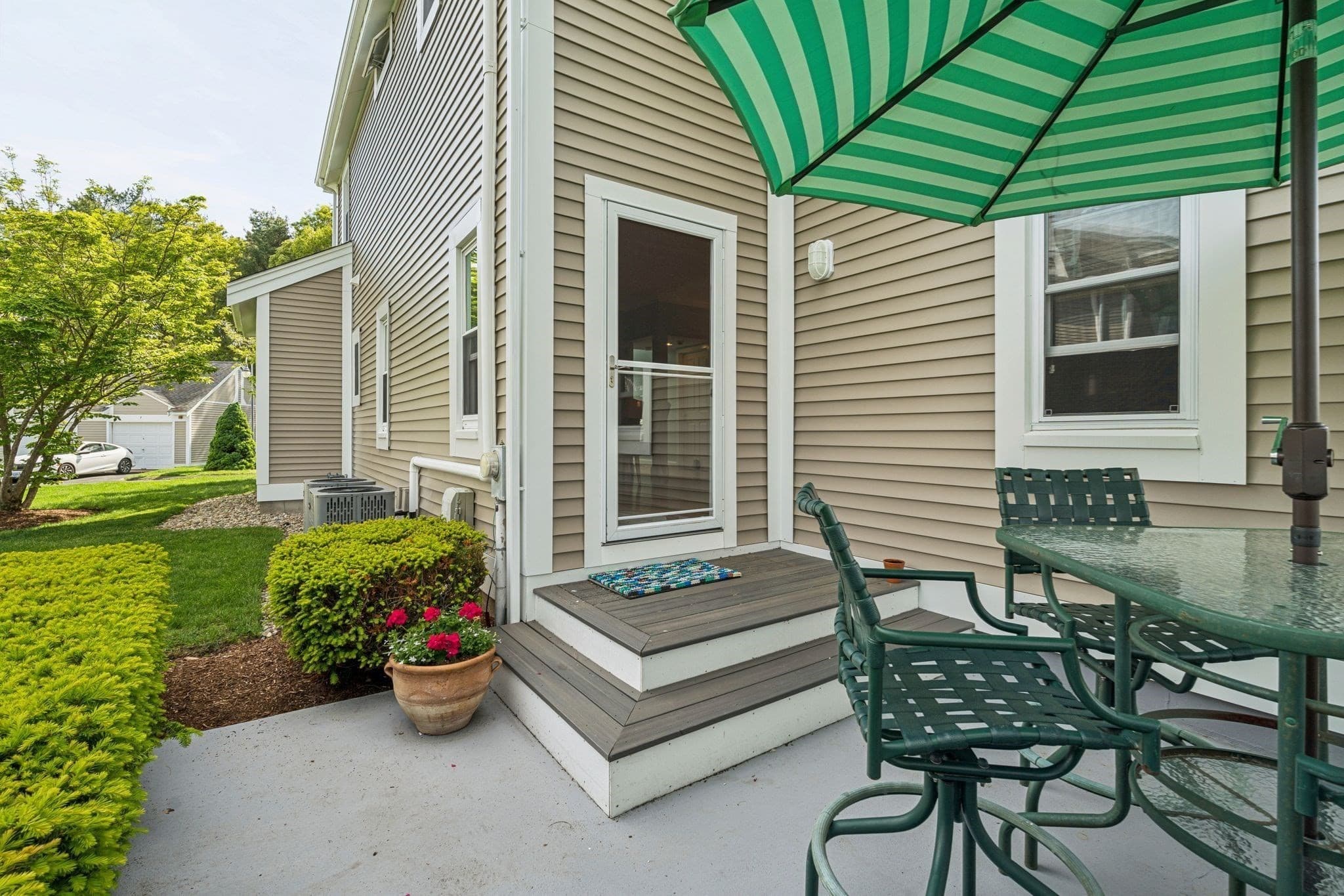 Condominium at 8 Oakmont Drive # 8, Wareham MA 02532, Wareham, photo 17 of 21