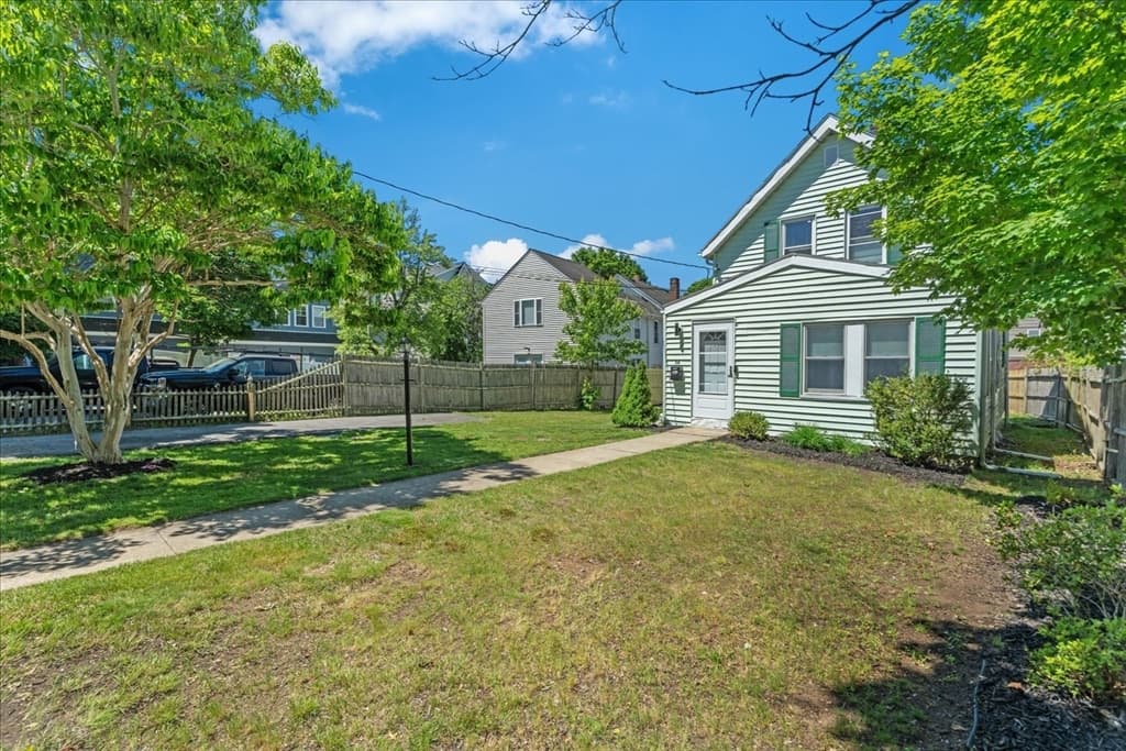 Single Family Residence at 56 Congress Place, Dedham MA 02026, photo 4 of 36