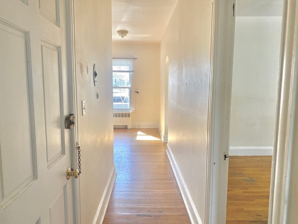 4 Family at 18-20 North High Street, Melrose MA 02176, Melrose, photo 22 of 37