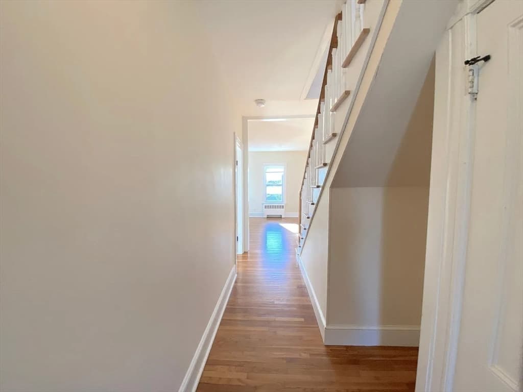 4 Family at 18-20 North High Street, Melrose MA 02176, Melrose, photo 7 of 37