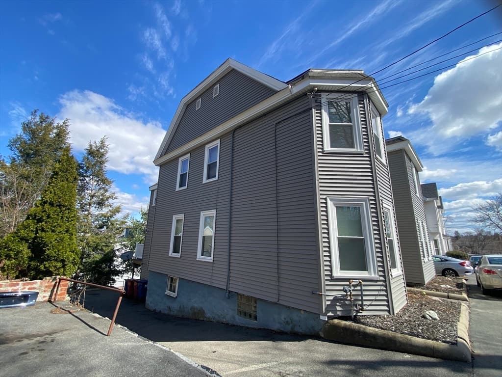 4 Family at 18-20 North High Street, Melrose MA 02176, Melrose, photo 30 of 37
