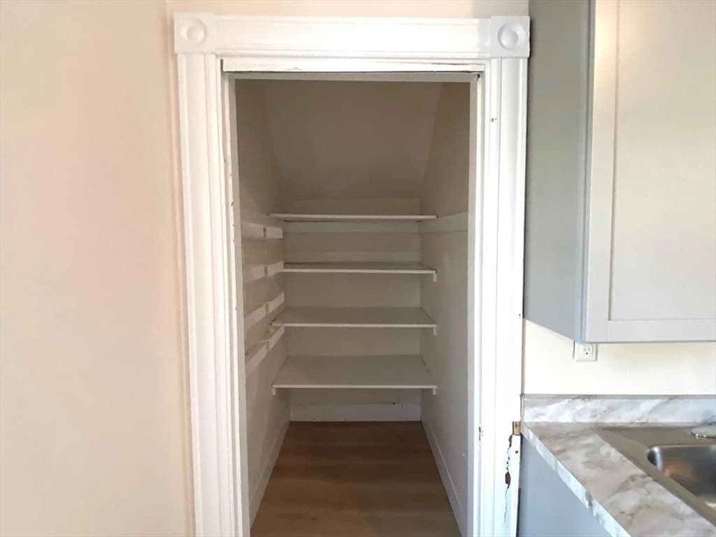 4 Family at 18-20 North High Street, Melrose MA 02176, Melrose, photo 10 of 37