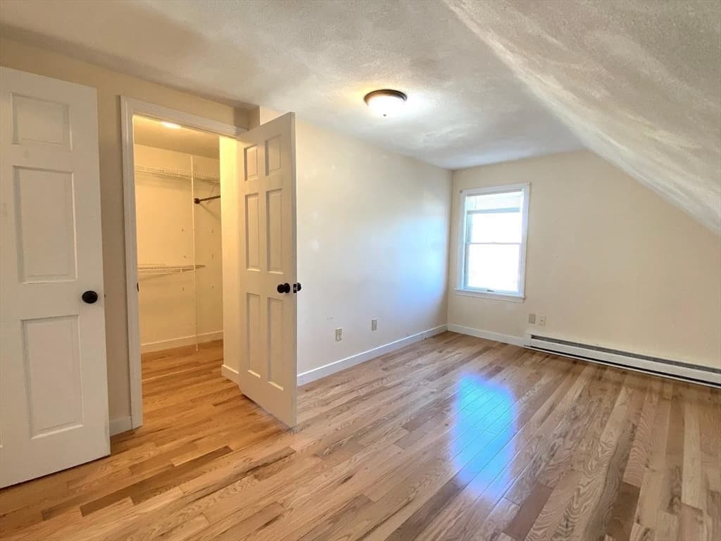 4 Family at 18-20 North High Street, Melrose MA 02176, Melrose, photo 14 of 37