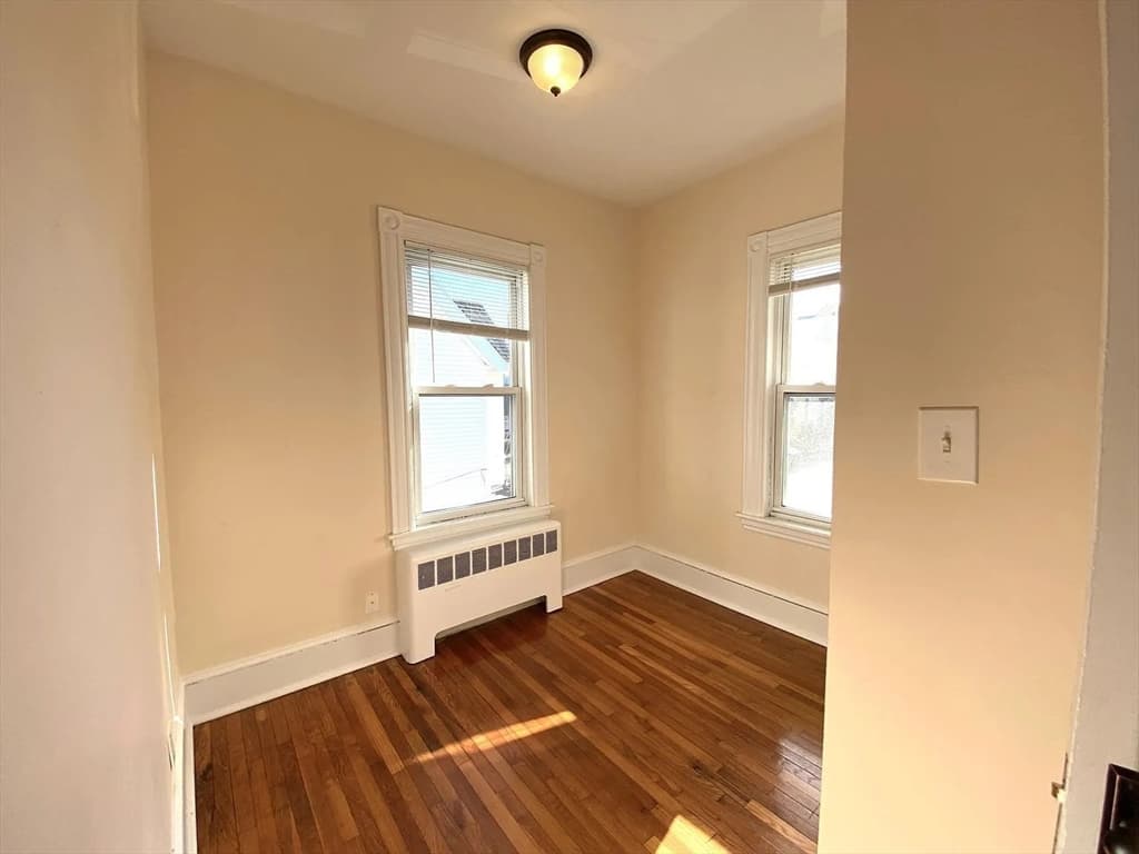 4 Family at 18-20 North High Street, Melrose MA 02176, Melrose, photo 8 of 37